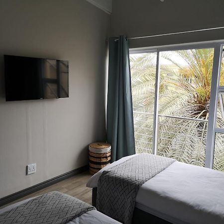 The Waterfront Cottage F12 Суакопмунд Екстериор снимка
