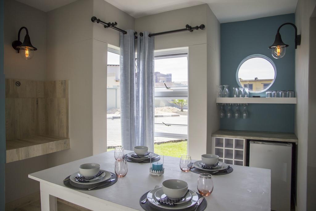 The Waterfront Cottage F12 Суакопмунд Екстериор снимка