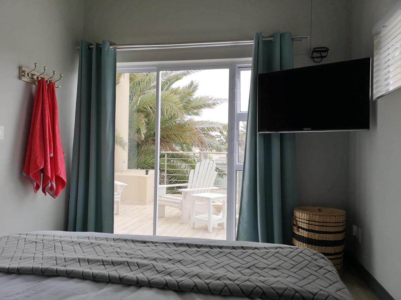 The Waterfront Cottage F12 Суакопмунд Екстериор снимка