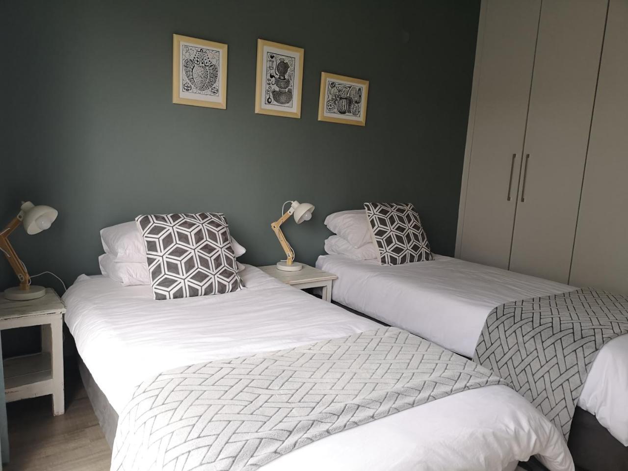 The Waterfront Cottage F12 Суакопмунд Екстериор снимка