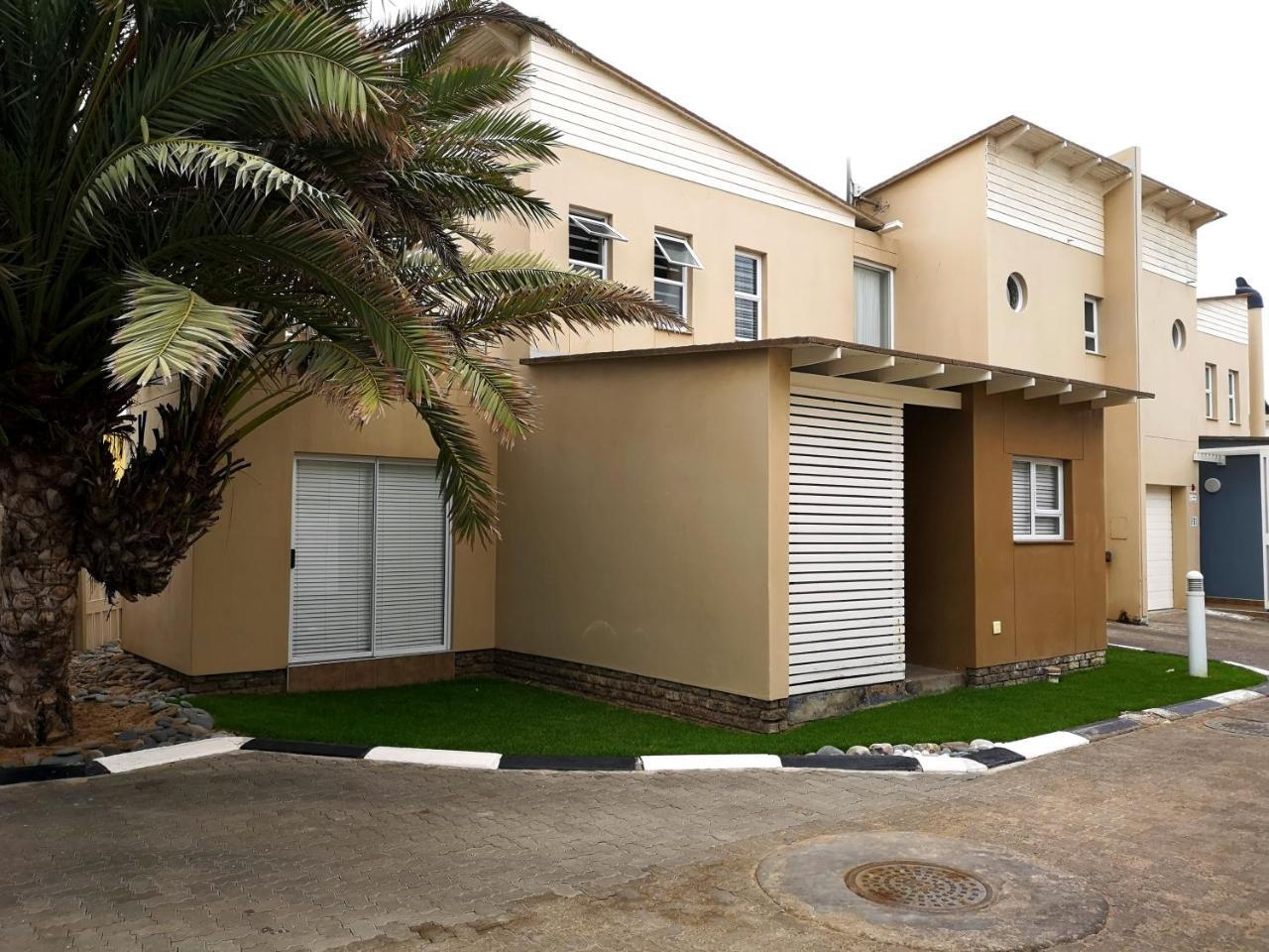 The Waterfront Cottage F12 Суакопмунд Екстериор снимка